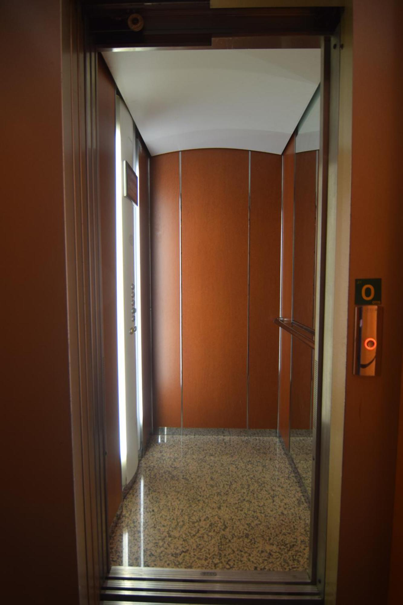 Hospedium Dlj Andujar Centro Apartment Exterior photo